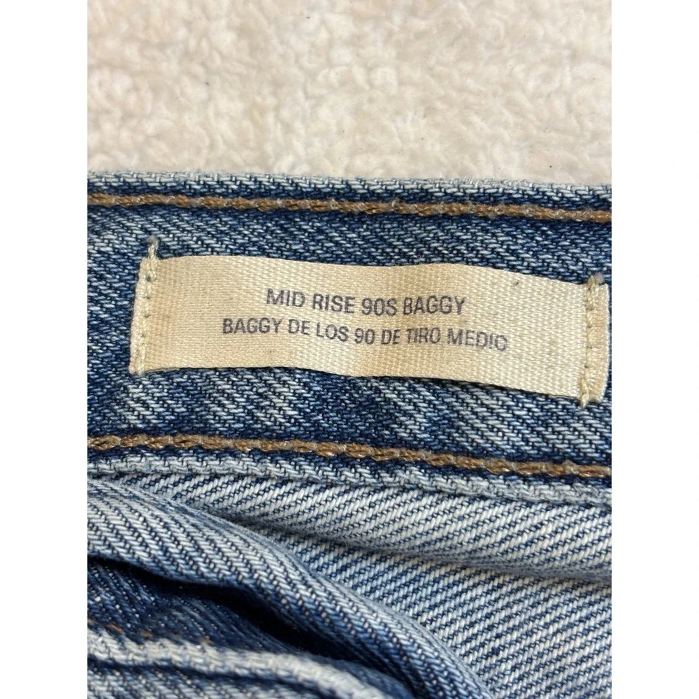 Abercrombie & Fitch Mid Rise 90s Baggy Denim Shorts Blue Raw Hem Size 28 6